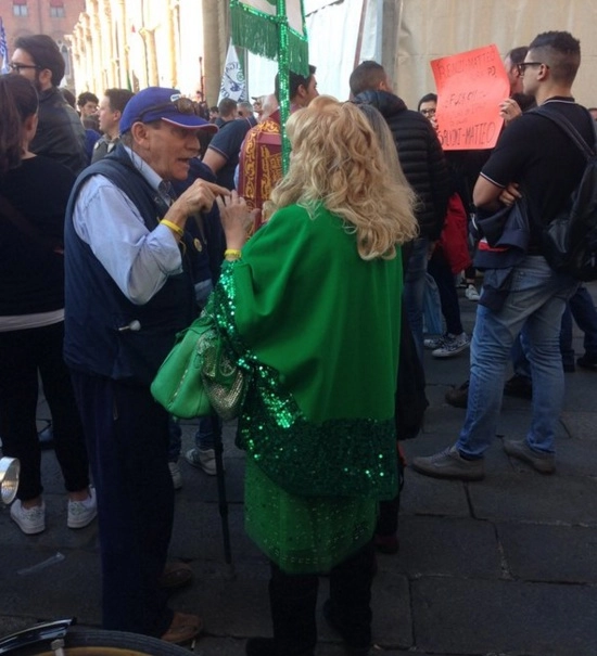 6 Bella gente